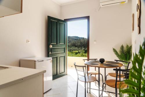 ELPIS appartment
