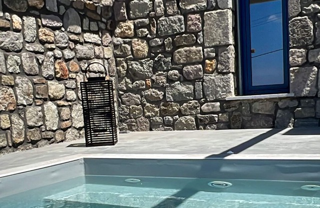 Elysian Exclusive Stone Villas / Exclusive Jacuzzi