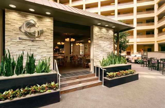 Embassy Suites by Hilton Chicago North Shore Deerfield