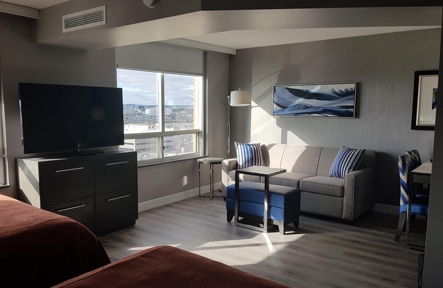 Embassy Suites by Hilton Toronto Airport