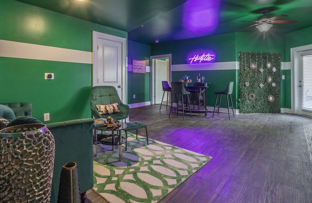 Emerald City: Luck and Luxury in the Heart of Buckhead