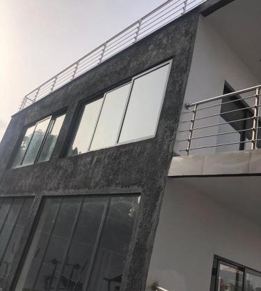 EmeraldSuites Timilehin Court Alalubosa GRA