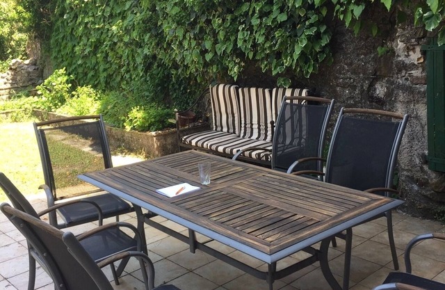 EN CEVENNES Comfortable village house called "Maison de Marthou"