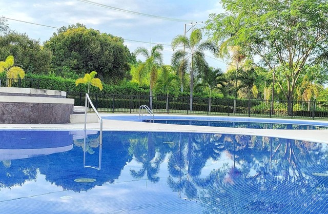 Encantadora Casa Piscina Privada AA Wifi