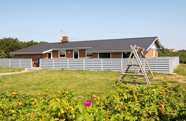 Energy-Efficient Retreat - By Traum Ferienwohnungen