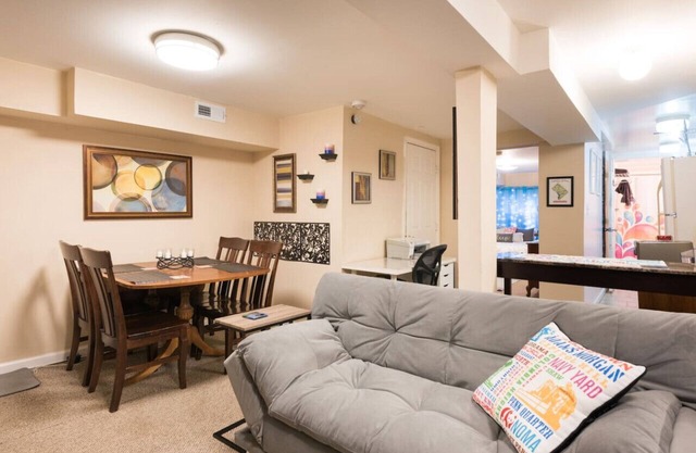 English Basement Apt in a Classic DC Neighborhood