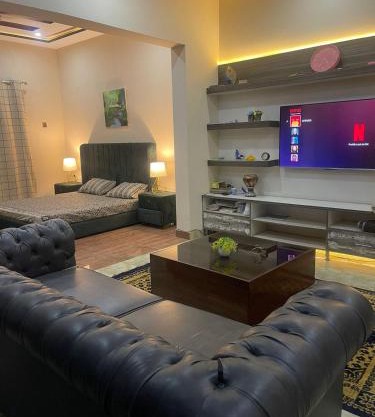 Enjoy a Cozy, Peaceful Space with Self Check-In