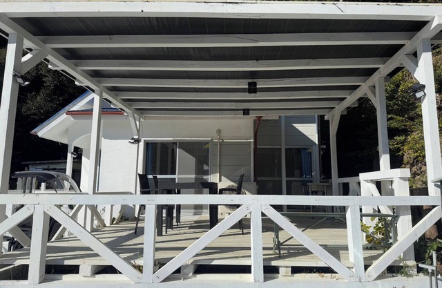 Enjoy a relaxing BBQ on the spacious deck Relax i/Isumi Chiba
