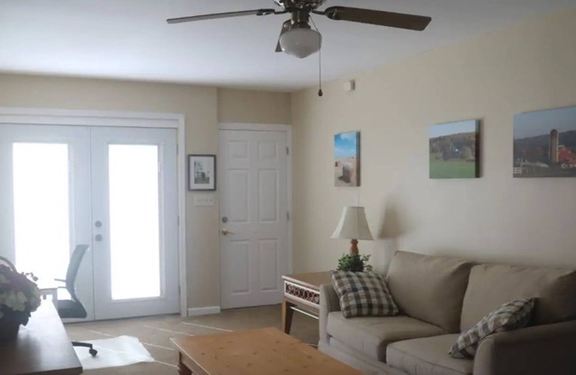 Enjoy beautiful Sunsets in a well appointed Suite