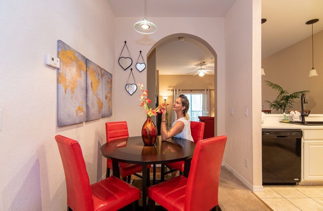 Enjoy Life and Fun at Orlando´s BEST Location