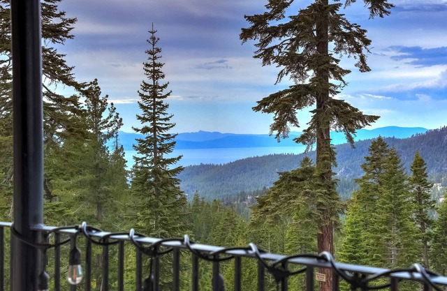 Enjoy Tahoe Lakeview Bliss | Pet Friendly!