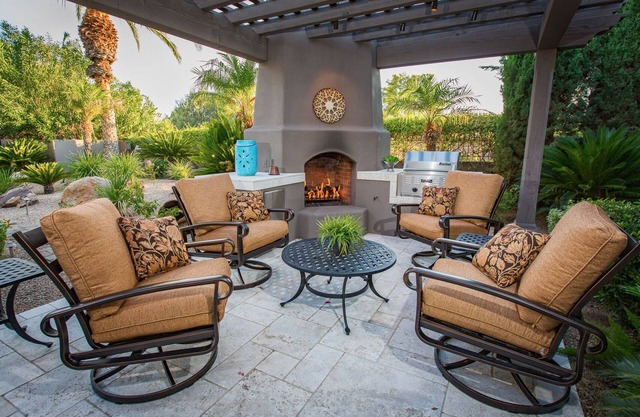 Enjoy the Arizona desert with Elegant living and all the comforts of home