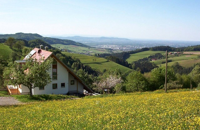 Enjoy the wonderful panoramic view of Freiburg and the Kaiserstuhl