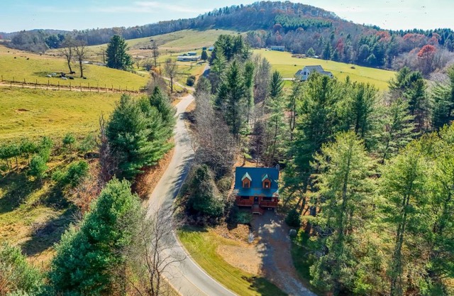 Ennice Cabin with Waterfall Near Blue Ridge Pkwy!