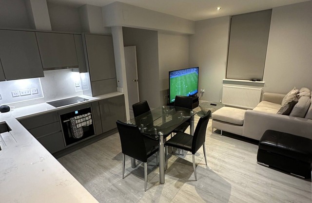 Entire 2 bedroom apartment!