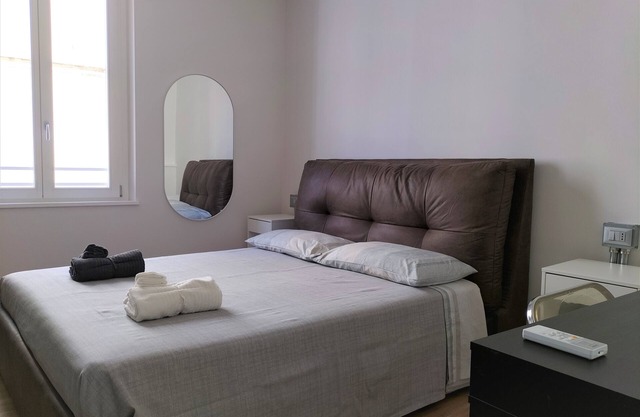 Entire apartment available to guest