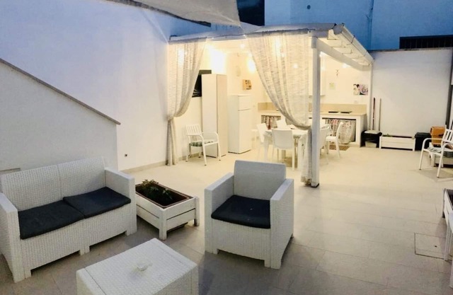 Entire cottage a few kilometers from the sea
