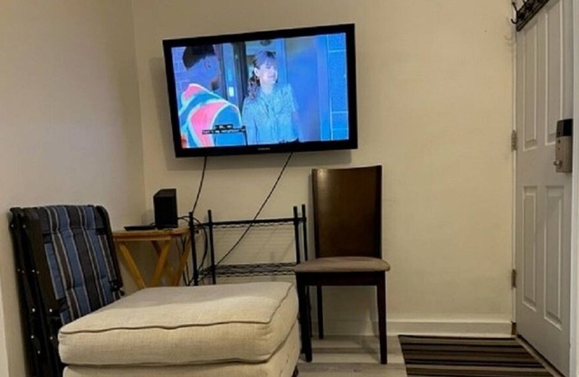 Entire Furnished apartment - H 60