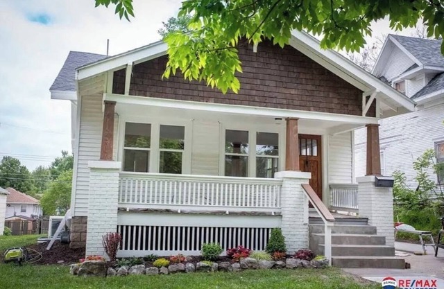 Entire Home Near Downtown!