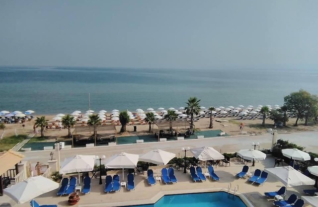 EONA BEACH RESORT by Greek Pride