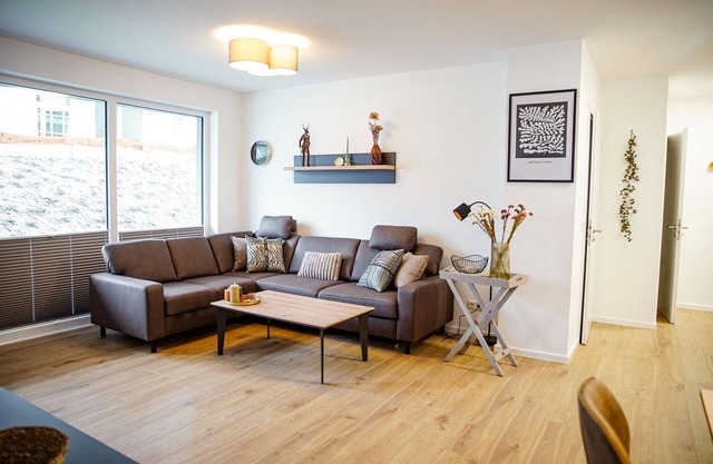 Erdgeschosswohnung mit Großzügiger Terrasse in Bestlage