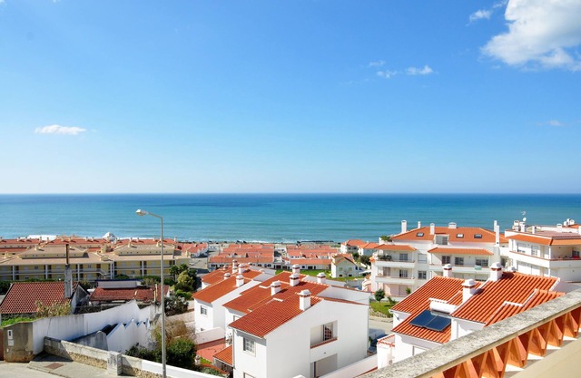 Ericeira Beach Place - Free Wifi - 500m from the beaches