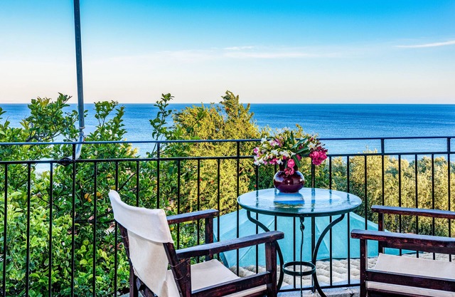 Eros Cozy, Panoramic Sea View, Perfect Location