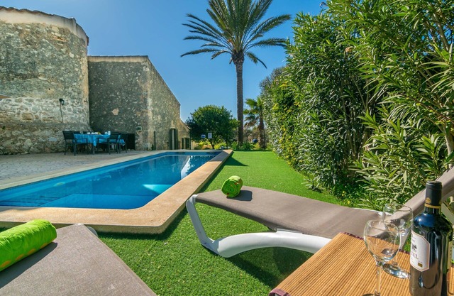 Es Molí Can Torres - Four Bedroom Villa, Sleeps 8