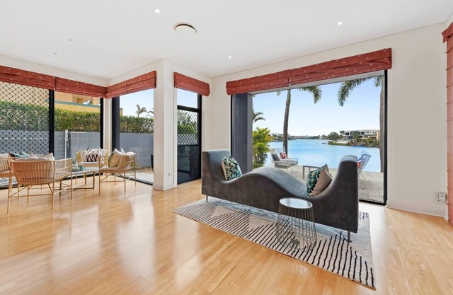 Escape to Clear Island A Palmy Waterfront Oasis