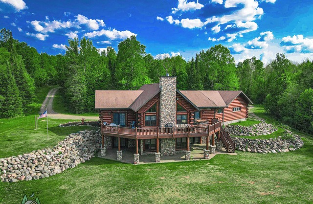 Escape to Wild River Retreat! | 6 Bed, 2 Bath