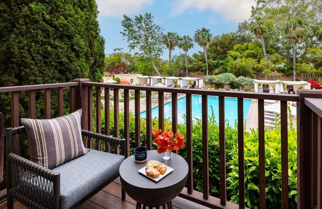 Estancia La Jolla Hotel & Spa