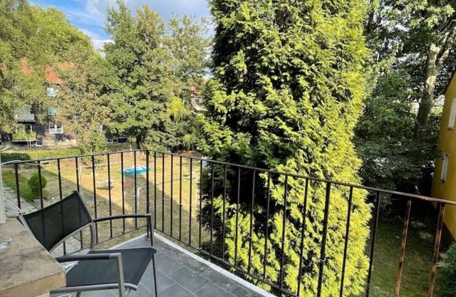 Estrella Living Rooms 89 (Berlin) - with private bathroom and kitchen