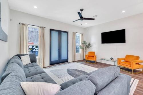 Event Weekend Hub Mid-city Balcony Stay