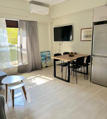 Evrou 21A Metropolitan Suite