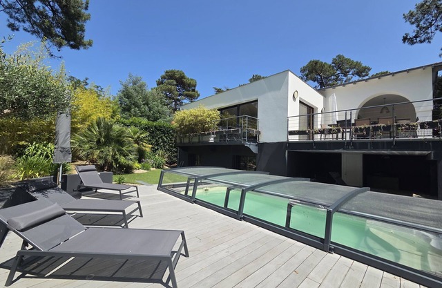 Exceptional Villa with Hammam and Sauna in Saint-Brevin-l’Océan