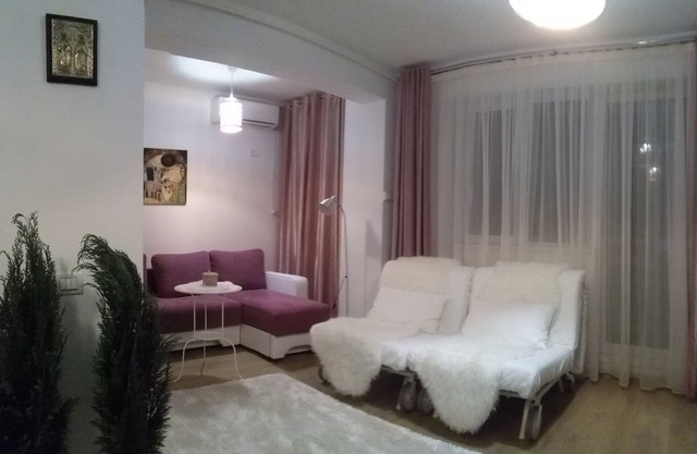 Exciting Modern Studio