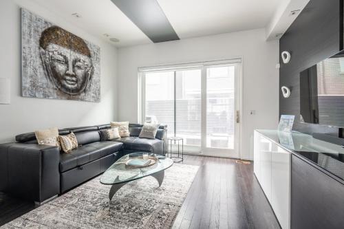 Exclusive 4 Bedroom Townhouse