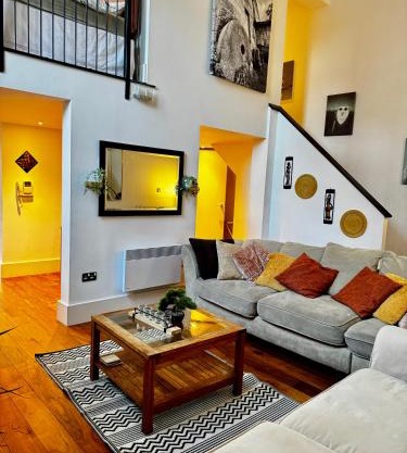 Exclusive City Apartment - Very Spacious