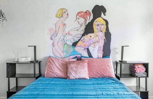 Exclusive Stay Private Room 1: Adults Only + Near Red Rocks