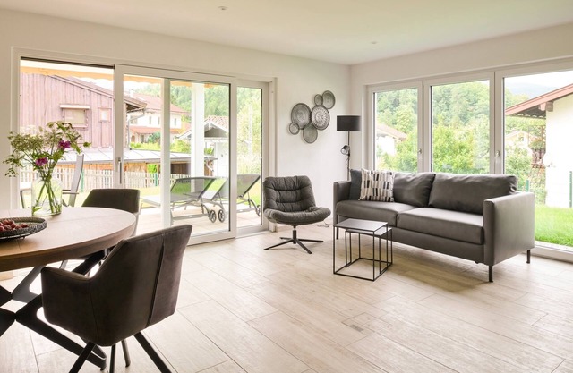 Exclusive vacation apartment Panoramablick in Berchtesgaden - new, high quality, to the Wo