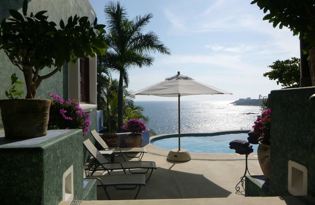 Exclusive Villa with Private Beach and Beautiful Views to the Pacific Ocean