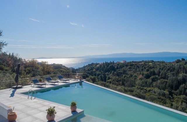Exclusive Villa Petalouda