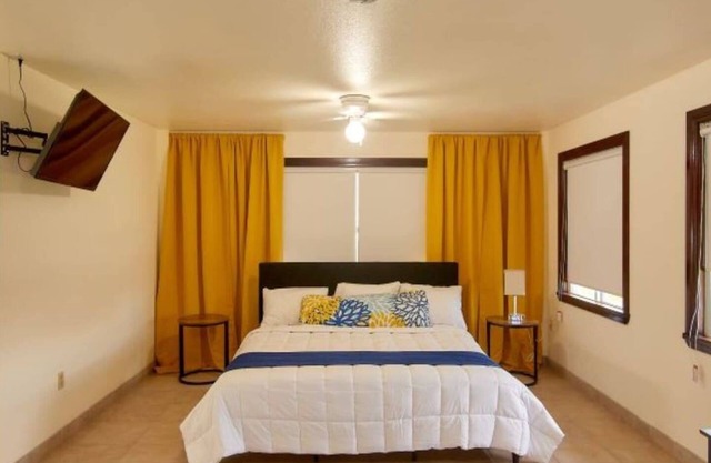 Executive Suite - Republic Terrace Accommodations