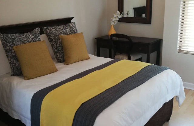 ExecutiveTWELVE offer Luxury 1 or 2 bedroom apartment accommodation
