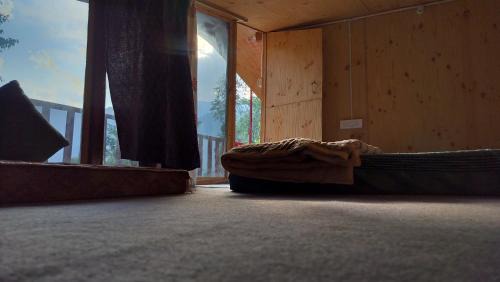 Explore Cafe & Cabins