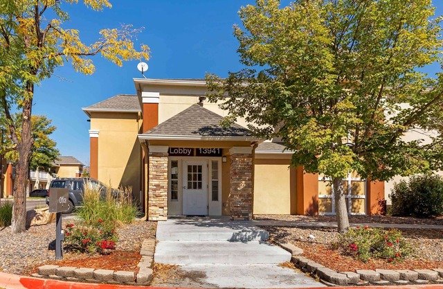 Extended Stay America Select Suites Denver Aurora South