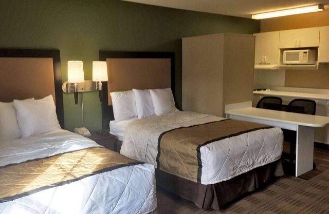 Extended Stay America Suites Toledo Holland