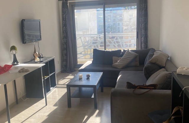 F2 Meubler Quartier Gauthier 4 eme Étage Avec Balcon . Appartement top
