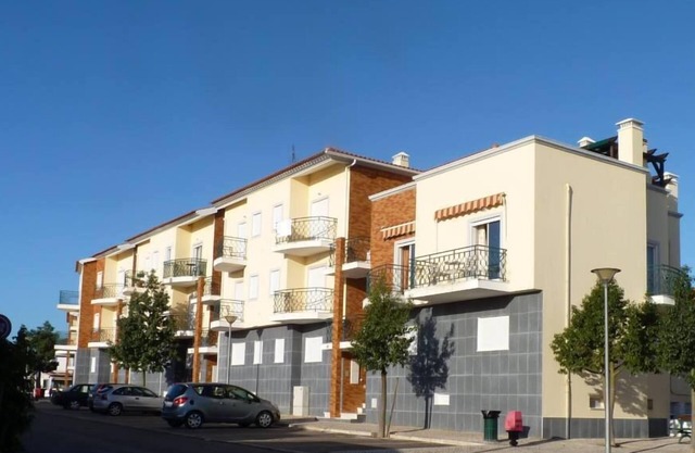 F3 seaside and all shops
