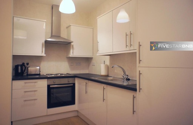 Fab 1 bed in Edinburgh!